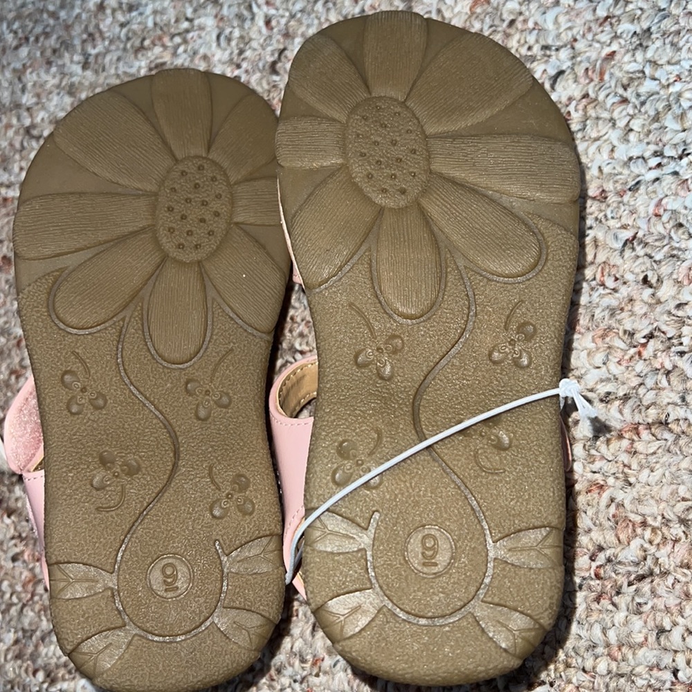 Girl Sandals Bundle - Picture 8 of 8